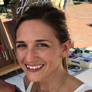 Meet your Posher, Kelli